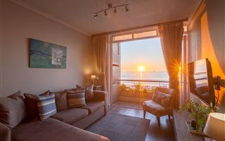 2 Bedroom Apartment in Lagoon Beach
