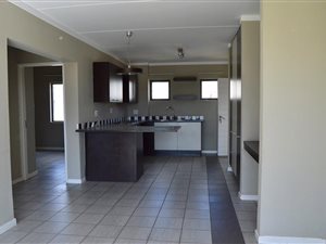 2 Bed Apartment in Dainfern