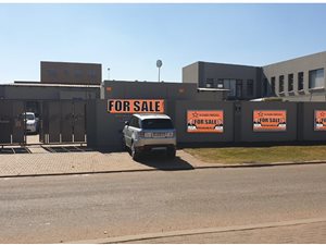 760 m² Commercial space in Alrode