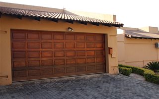 3 Bedroom Cluster in Johannesburg North