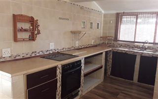 3 Bedroom House in Meerensee