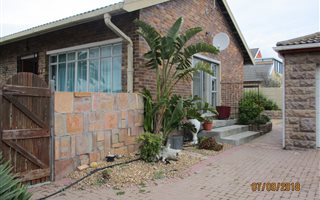 4 Bedroom House in Van Riebeeckstrand