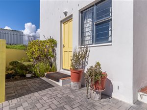 2 Bed Apartment in Maitland