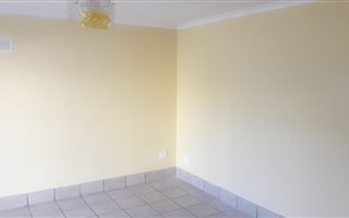 2 Bedroom House in Rockford