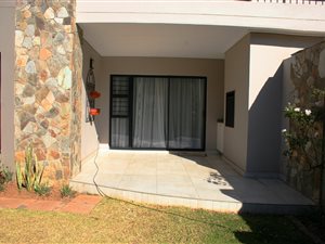 3 Bed Apartment in Waterfall Country Estate