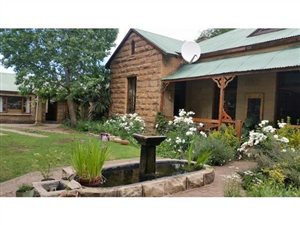 8 Bed House in Ladybrand