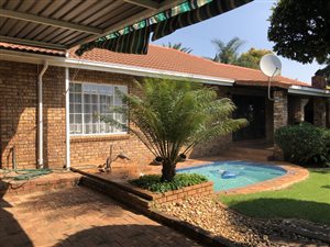 3 Bed Duet in Newlands