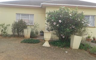 3 Bedroom House in Despatch