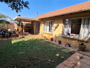2 Bed Townhouse in Willow Park Manor