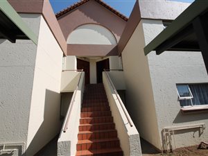 2 Bed Townhouse in Bedford Gardens