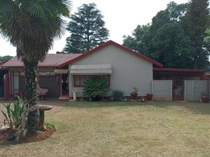 3 Bed House in Dersley