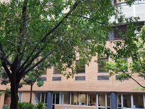 140.589996337891 m² Office Space in Rosebank