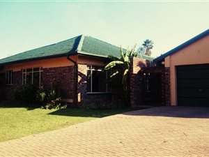 4 Bed House in Miederpark