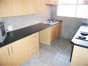 1 Bed Flat in Krugersdorp Central