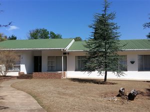 3 Bedroom House in Van Coller Park