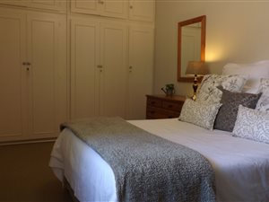 1 Bedroom Garden Cottage in Bryanston West