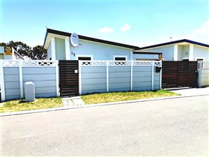 2 Bed House in New Macassar Village