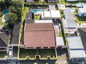 4 Bed House in Berea