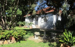 4 Bedroom House in Parkhill Gardens