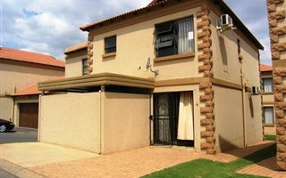 3 Bedroom Townhouse in Birdwood