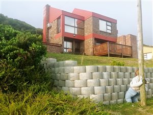 3 Bed House in Blue Horizon Bay