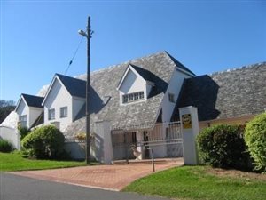 7 Bed House in Westville North
