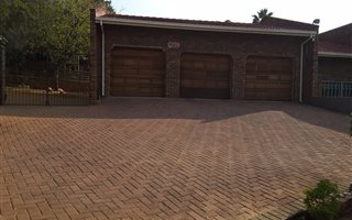 4 Bedroom House in Cashan