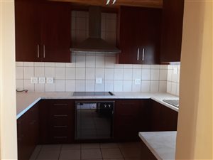 2 Bed Townhouse in Langenhoven Park