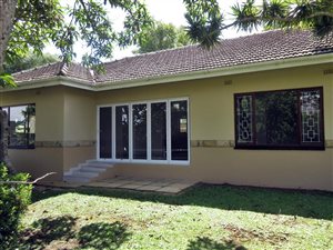 2 Bed Townhouse in Waterfall