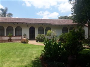 4 Bed House in Flora Gardens