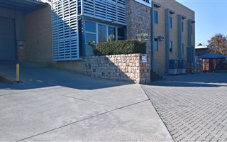 2130 m² Commercial space in Lombardy East