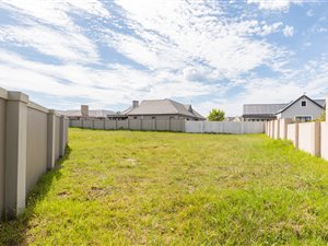 749 m² Land available in Blue Mountain Village