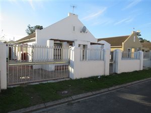 3 Bed House in Forest Village