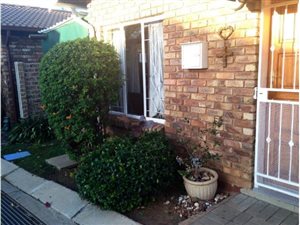 2 Bed Townhouse in Edenglen