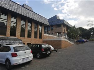 255 m² Office Space in Hurlingham