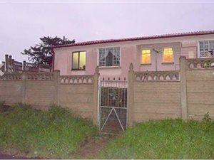 4 Bed House in Grove End
