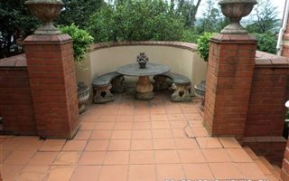 2 Bedroom Simplex in Wembley