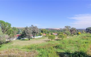 1.3 ha Land available in Ormonde