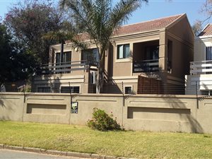 3 Bed Townhouse in Hurlyvale