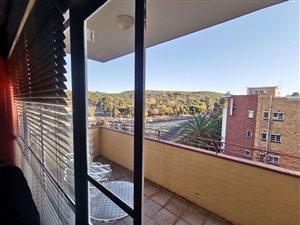 3 Bed Apartment in Arboretum
