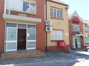 467 m² Industrial space in Eastgate