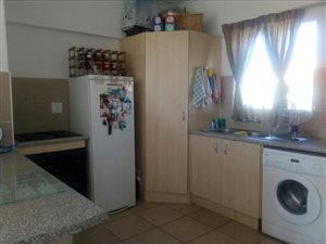 2 Bed Apartment in Pomona