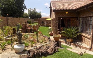 3 Bedroom Townhouse in Pioneer Park