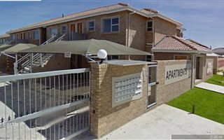 3 Bedroom Apartment in Windsor Park