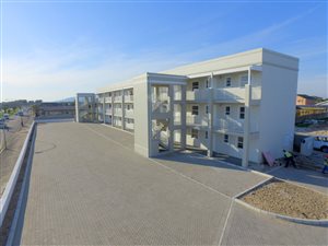 2 Bed Apartment in Florida