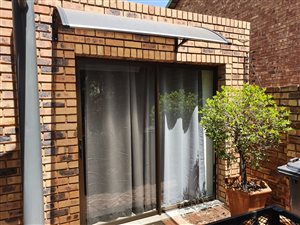 Bachelor apartment in Ninapark