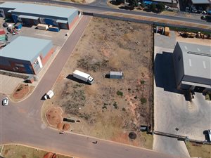 2400 m² Industrial space in Chloorkop