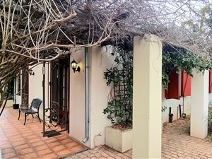 8 Bed House in Hatfield