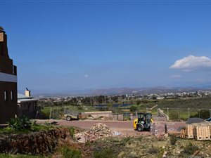 1114 m² Land available in Fairway Heights