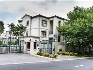 2 Bed Apartment in Bryanston